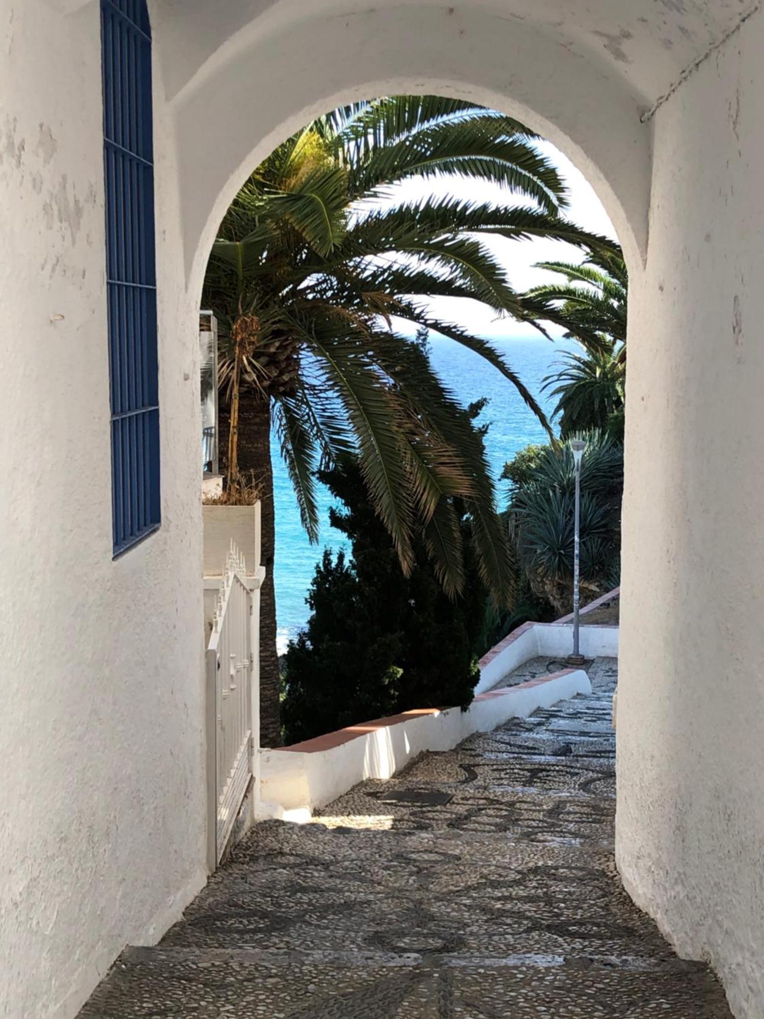 Nerja With View Apartment Exterior photo