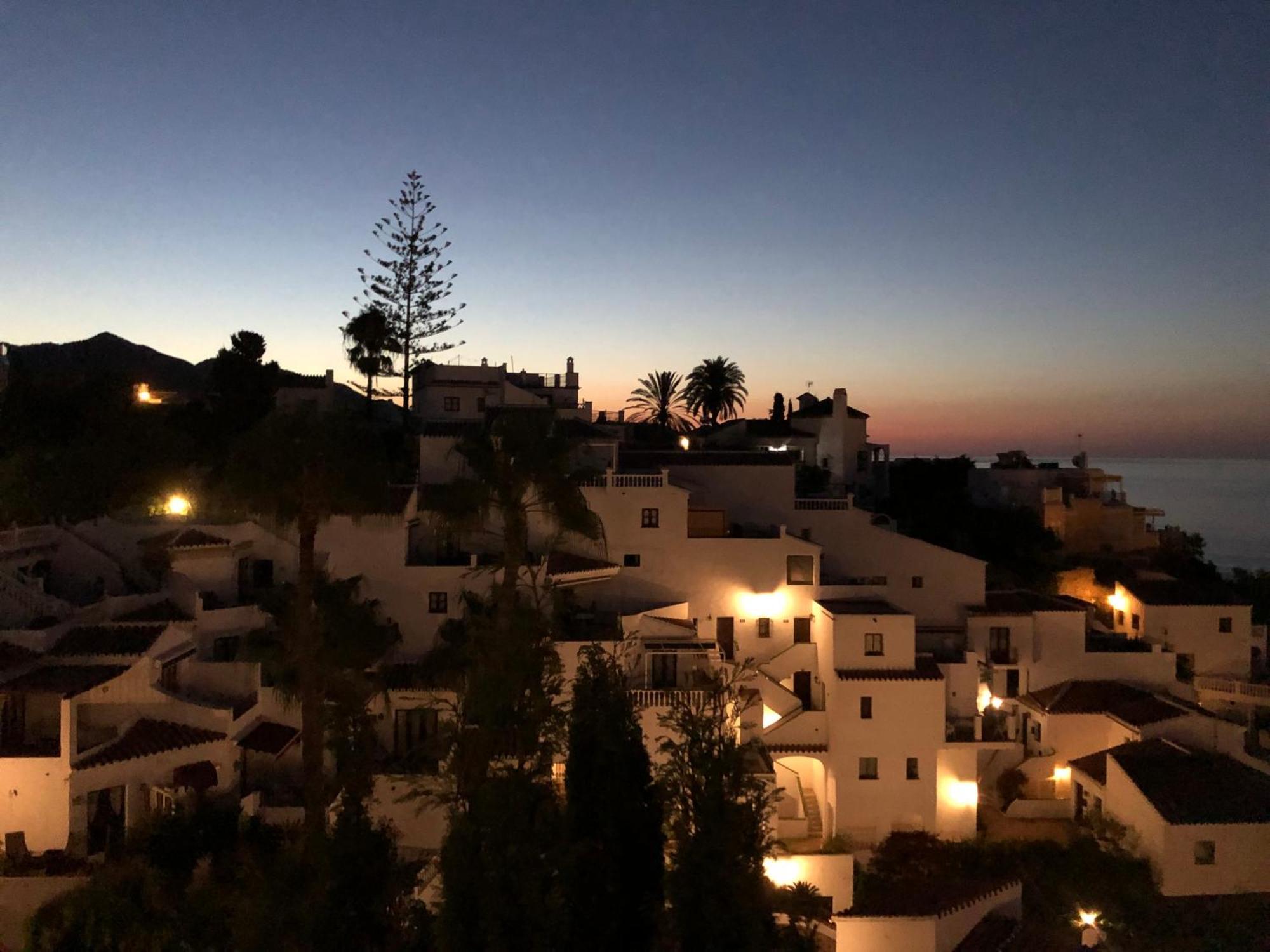 Nerja With View Apartment Exterior photo